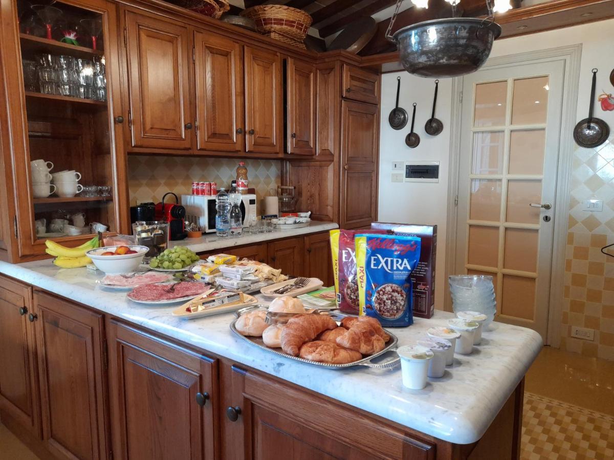 B&B Villa Al Fondorina Санто-Стефано Экстерьер фото